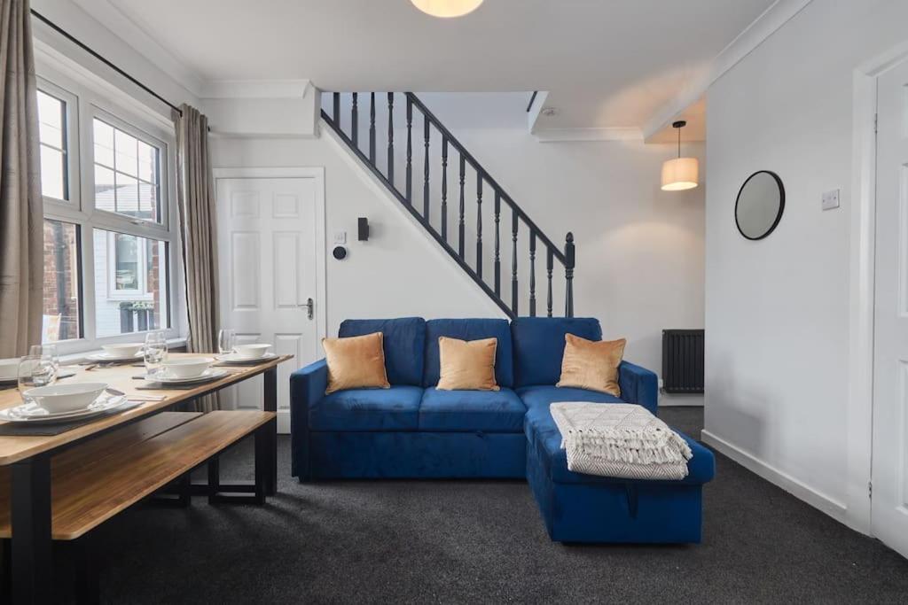 Cosy 3-Bedroom House In Seaham - Street Parking Экстерьер фото
